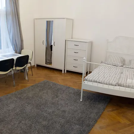 Rentapartments - Centrum Apartment